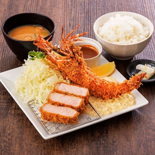 食品サンプル  トンカツ＆エビフライ定食  実物大 食品サンプル トンカツ＆エビフライ定食 実物大の通販 by ポポ's