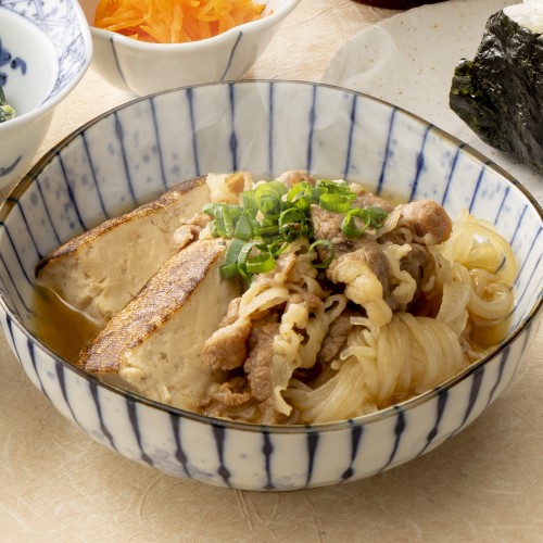 選べるおにぎりとお肉定食